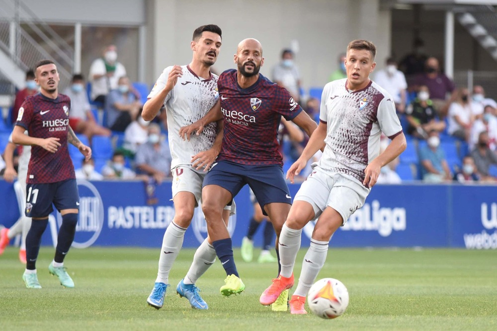 Nhận định soi kèo Huesca vs Eibar lúc 00h30 ngày 2/9/2025 nhan-dinh-soi-keo-huesca-vs-eibar-luc-00h30-ngay-2-9-2025-1